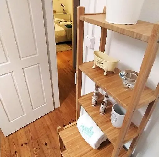 - Garden House Apartment *